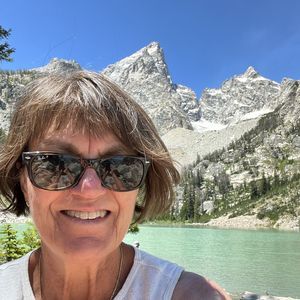 Meet your Posher, Jeannie